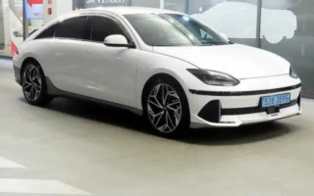 H차차차 수원중고차 아이오닉 6 롱레인지 4WD 매물 사진 10 - 2024/03 126,280km